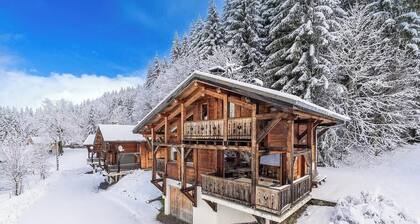 Beautiful Chalet Pierre, Les Gets. Former guest favourite, under new ownership.