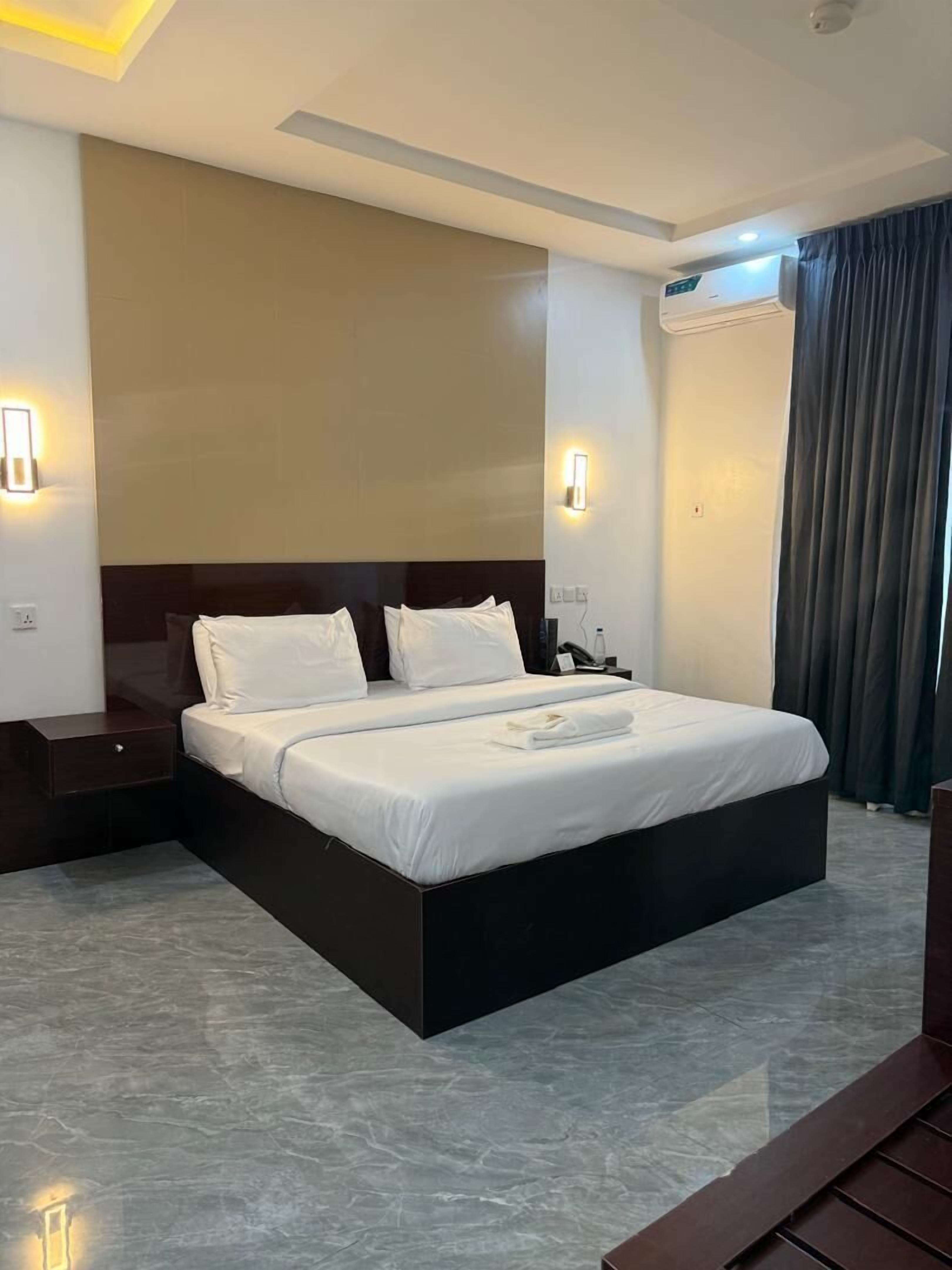 Standard Single Room | Free WiFi