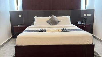 Superior-Einzelzimmer, Stadtblick | Kostenloses WLAN