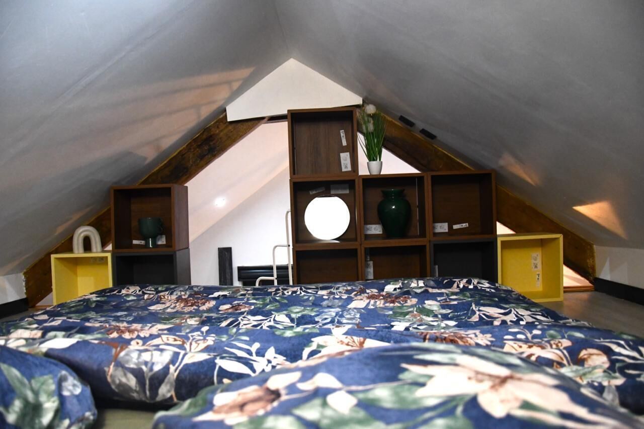 1 chambre, fer et planche à repasser, Wi-Fi gratuit, draps fournis