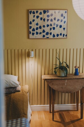 Kamar Twin Basic, pemandangan kebun | Tirai kedap cahaya