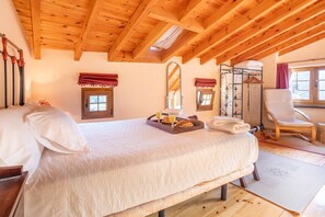 Room - Peaceful Village Escape (Sales)