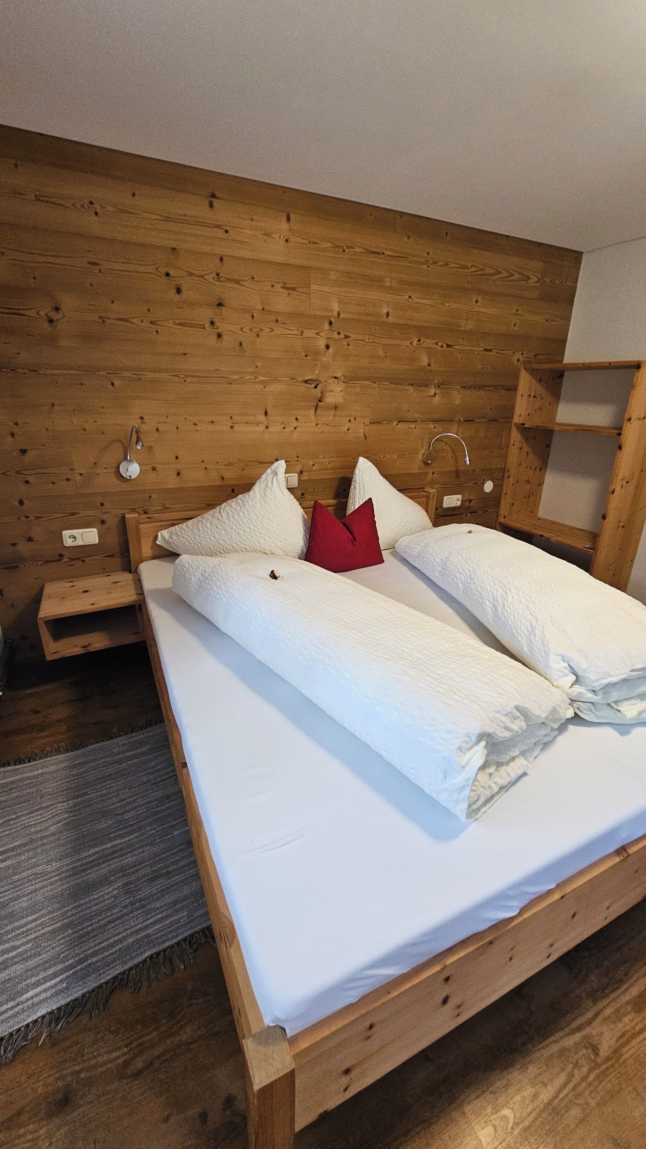 Condo phong cách cổ điển, 1 phòng ngủ, quang cảnh núi | Truy cập Internet không dây miễn phí 