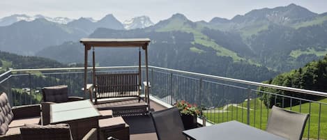 Sundeck