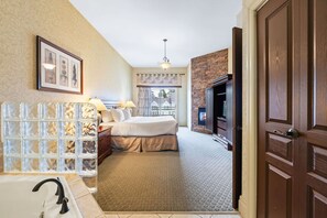 Silitysrauta/-lauta, Wi-Fi, vuodevaatteet