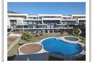 Pool - Holiday Home 'Casa Bakara La Brisa Zahara Beach' with Shared Pool, Private Terrace and Wi-Fi (Zahara de los Atunes)