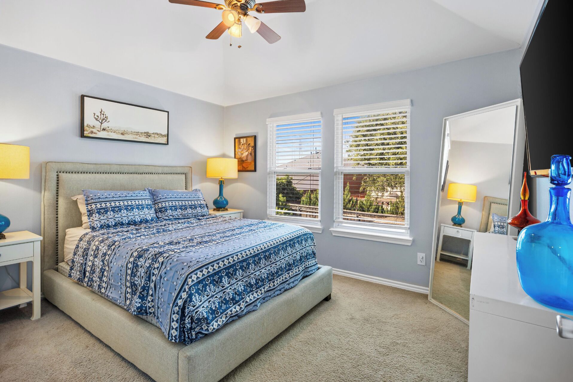 2 chambres, fer et planche à repasser, lit parapluie, Wi-Fi gratuit