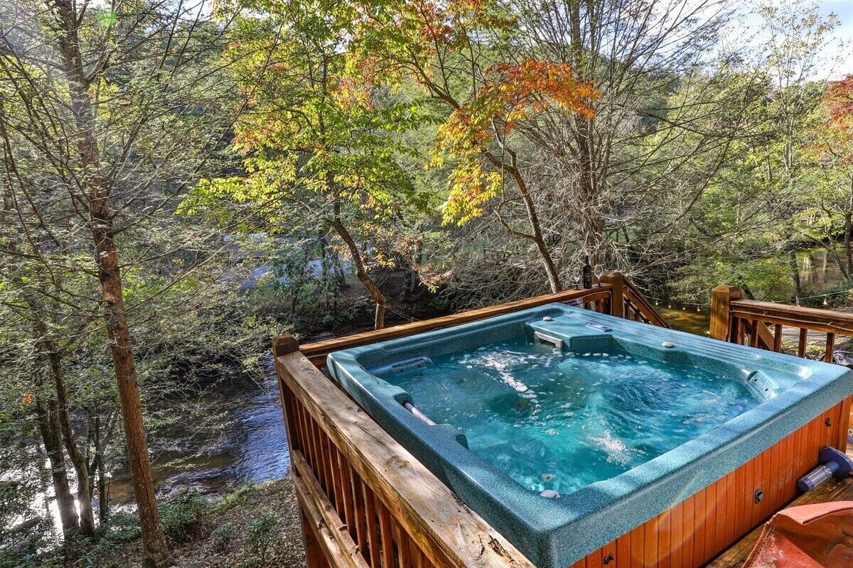 Bain à remous extérieur