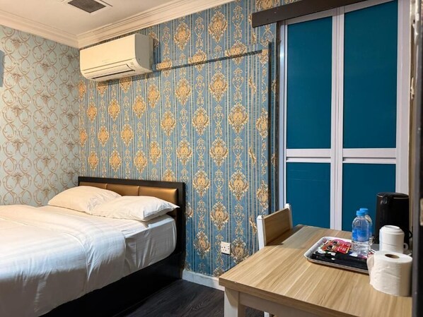 Desk, iron/ironing board, free WiFi