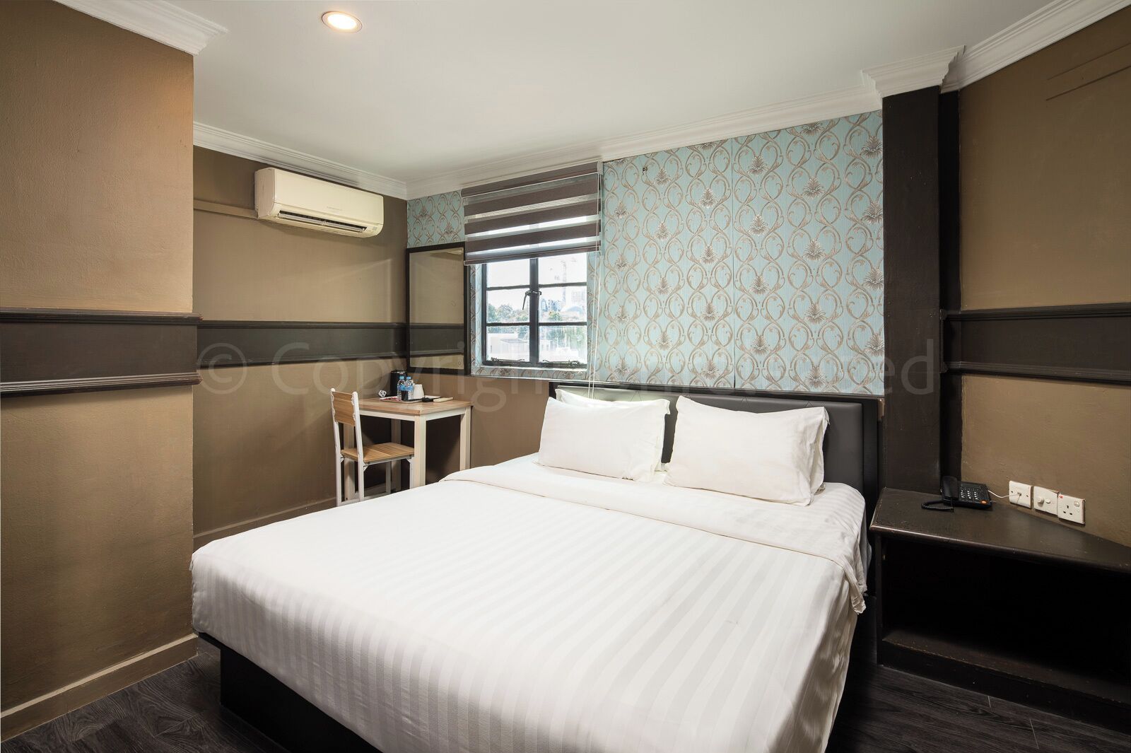 Premium-dobbeltværelse - byudsigt | Allergivenligt sengetøj, individuel indretning, skrivebord