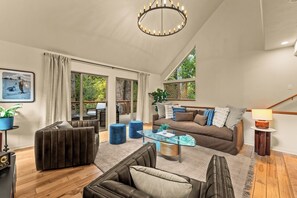 Una Smart TV, libros