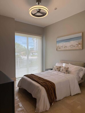 5 bedrooms, iron/ironing board, WiFi