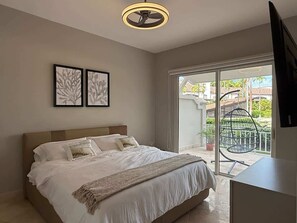 5 bedrooms, iron/ironing board, WiFi