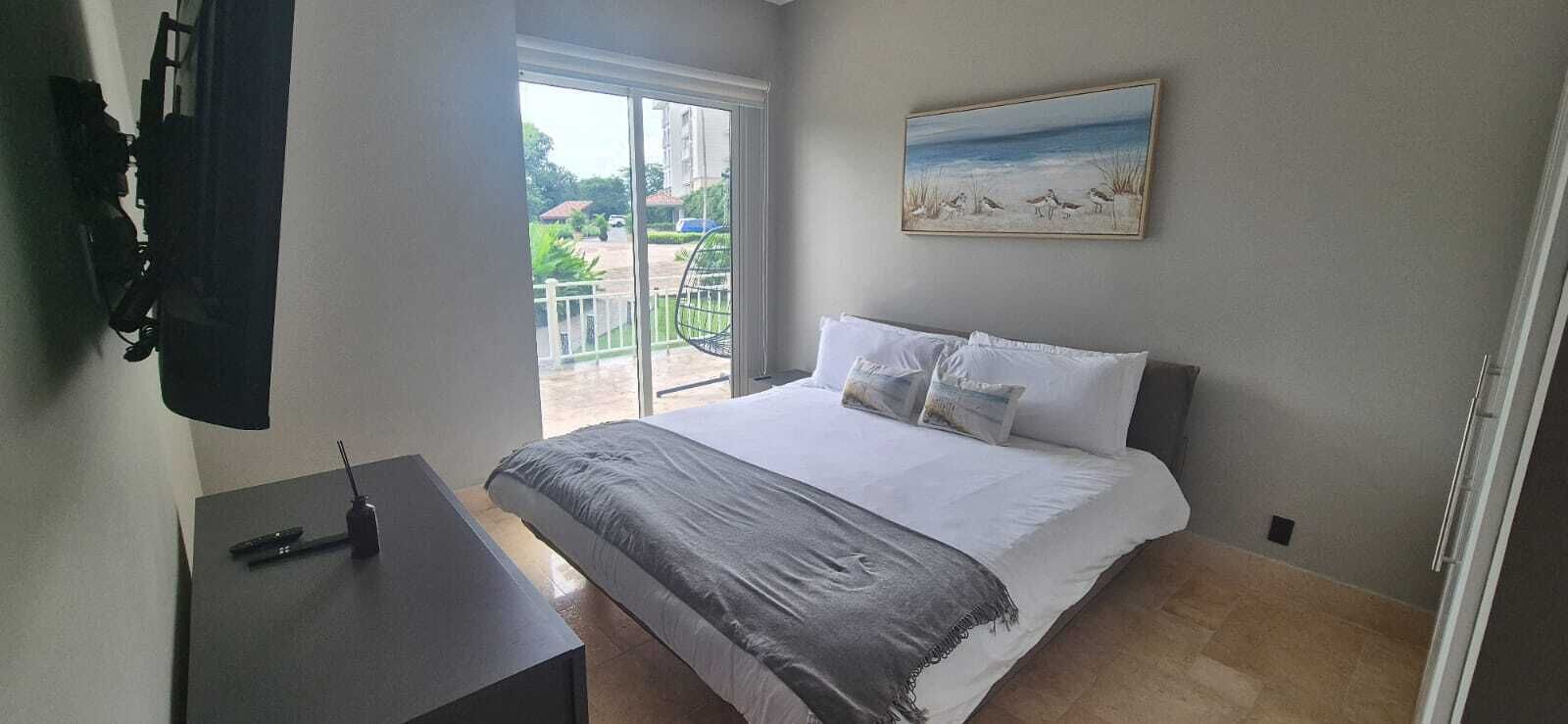 5 bedrooms, Internet, bed sheets
