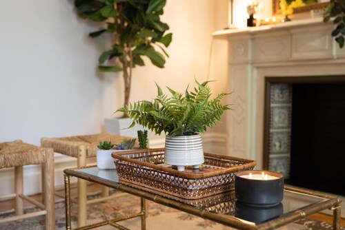 Charming Apt. with Marble Mantel