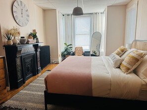 3 bedrooms, iron/ironing board, travel cot, WiFi