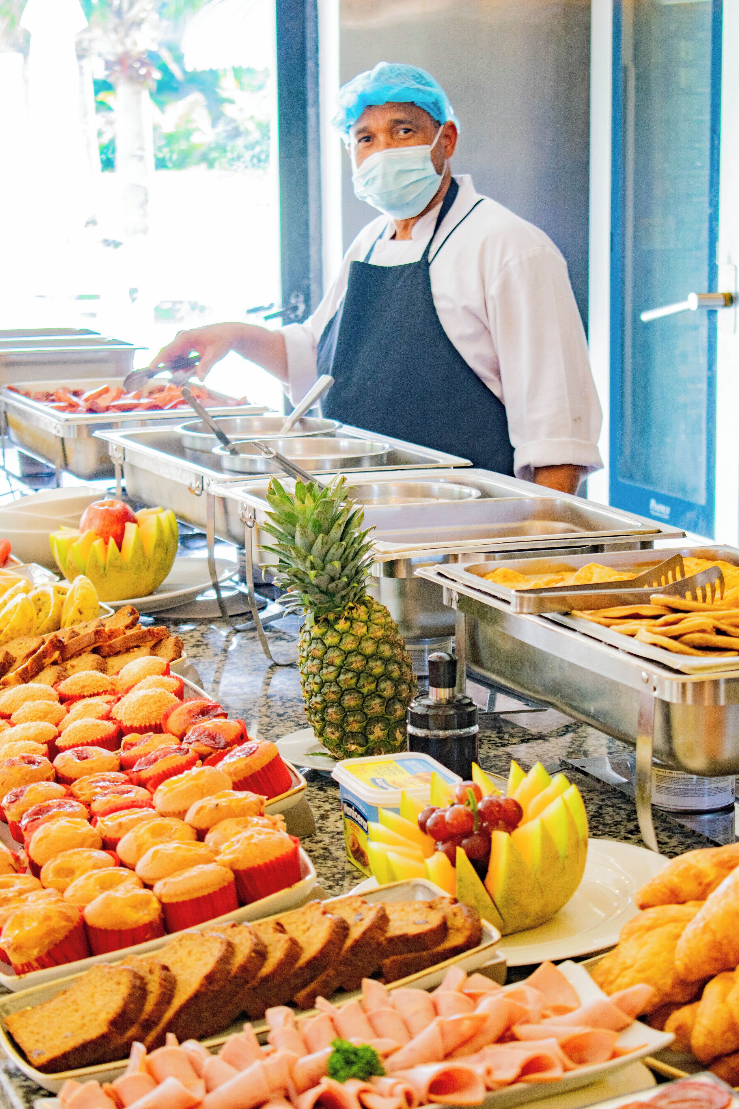 Daily buffet breakfast (USD 19.90 per person)