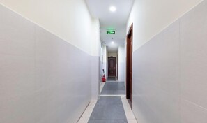 Unclassified image, 5 of 12, button - Rita Hotel near Tan Son Nhat Airport (Ho Chi Minh City)