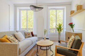 Comfort Apartment, City View | Living area - Paris Center Colisée residence (Paris)