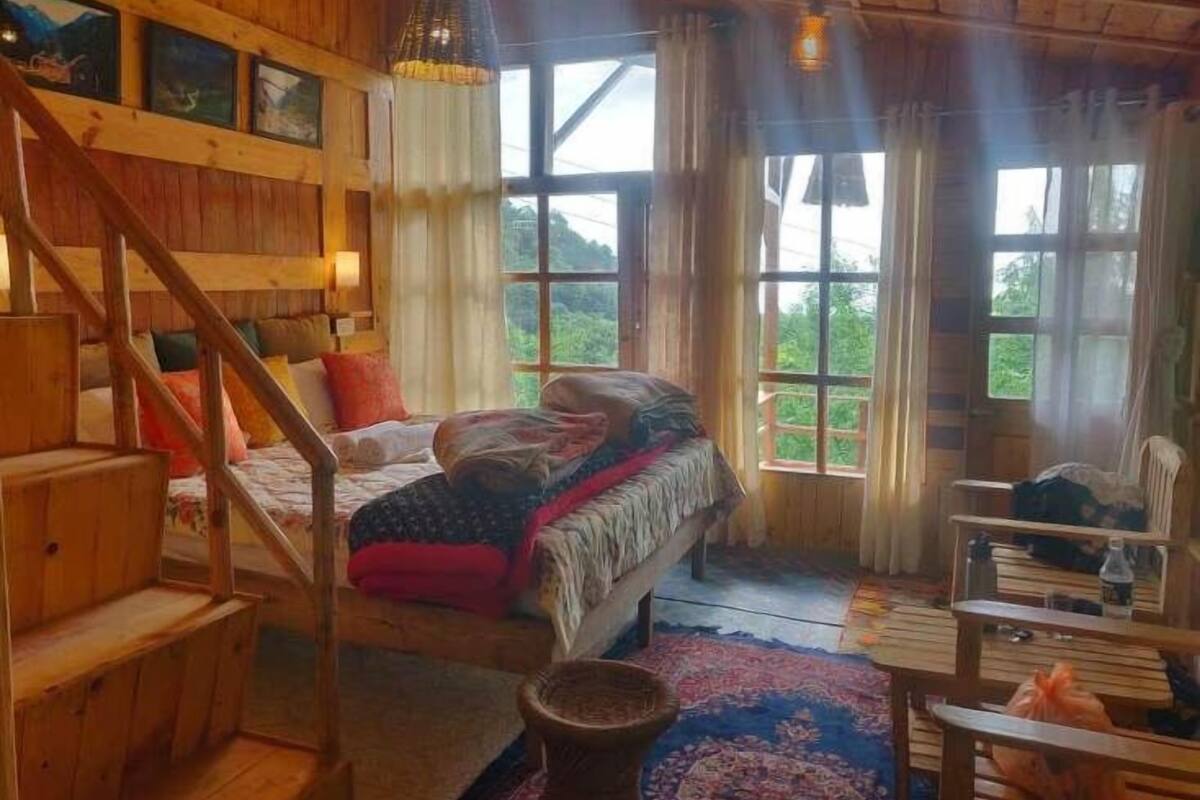 Classic Quadruple Room, Balcony