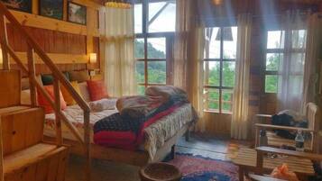 Classic Quadruple Room, Balcony | Free WiFi