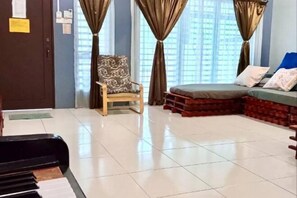 Room - Ipoh Meru Animation Homestay by Grab A Stay (Ipoh)