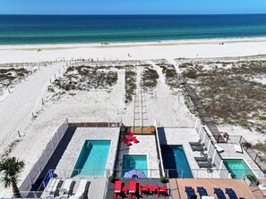 Beach nearby - Beachfront /New Pool, New Hot Tub, Elevator & Dog-Friendly Home with Private Beach Access (Mexico Beach)