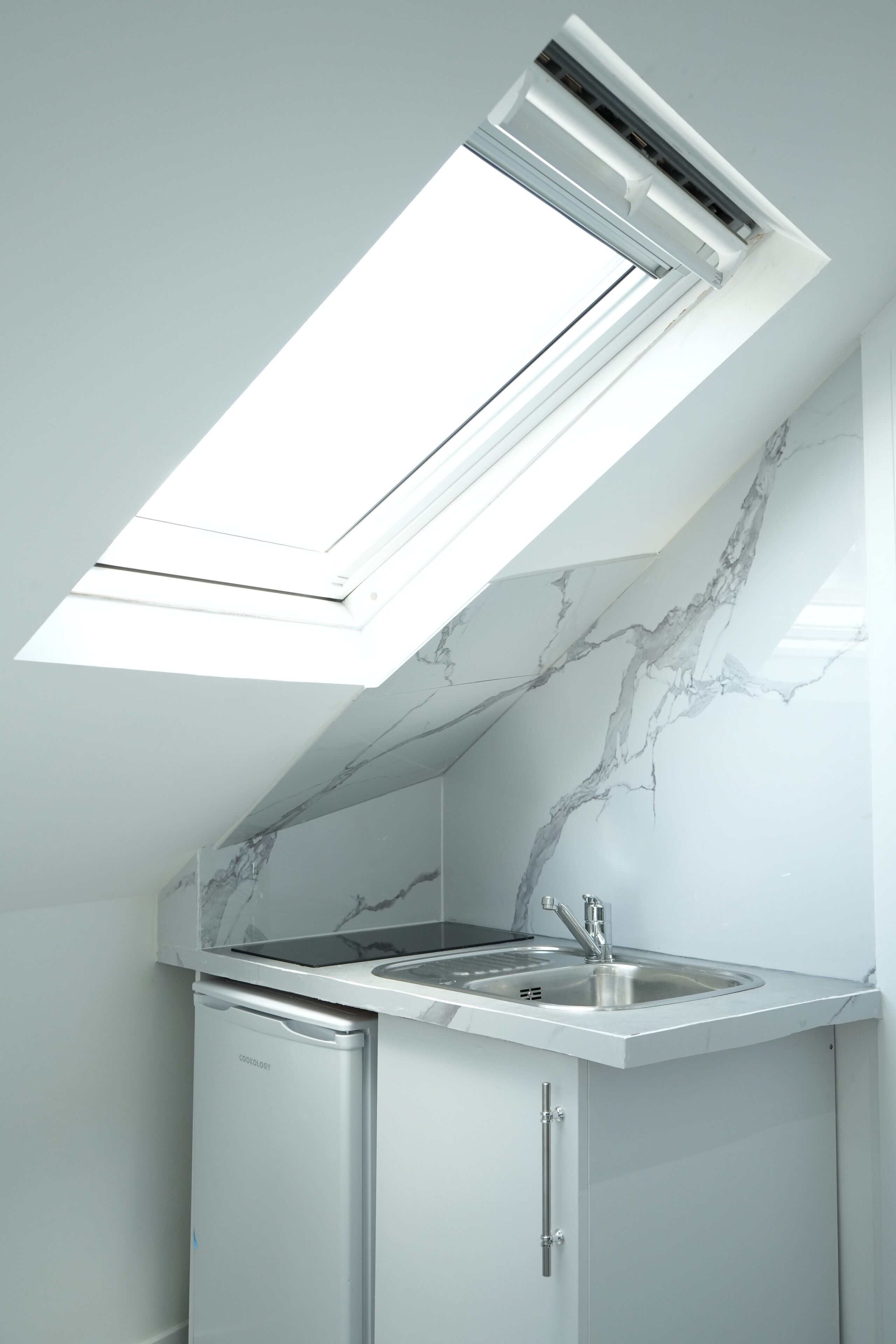 Superior Studio Suite | Private kitchen | Mini-fridge, microwave, stovetop, espresso maker