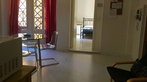 Unclassified image, 4 of 47, button - Campidoglio 4 (Florence)