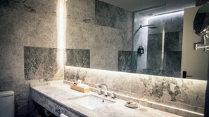 Gratis toiletartikler, hårtørrer, håndklæder, Sæbe