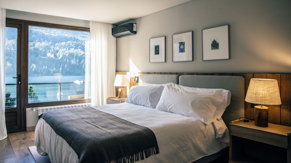 Superior Double or Twin Room, Balcony, Lake View