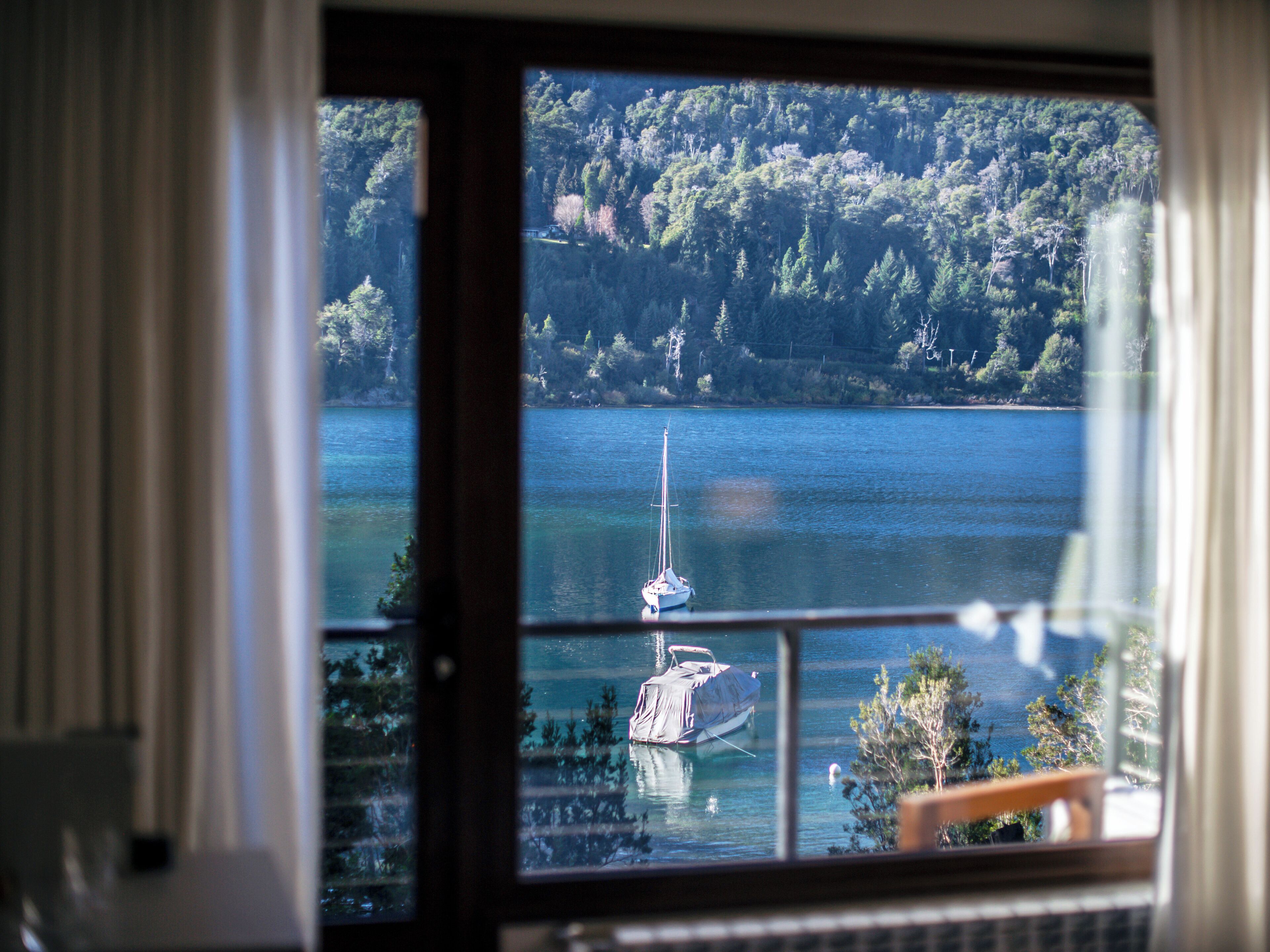 Vista al lago