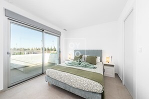 3 Schlafzimmer, Bügeleisen/Bügelbrett, WLAN, Bettwäsche