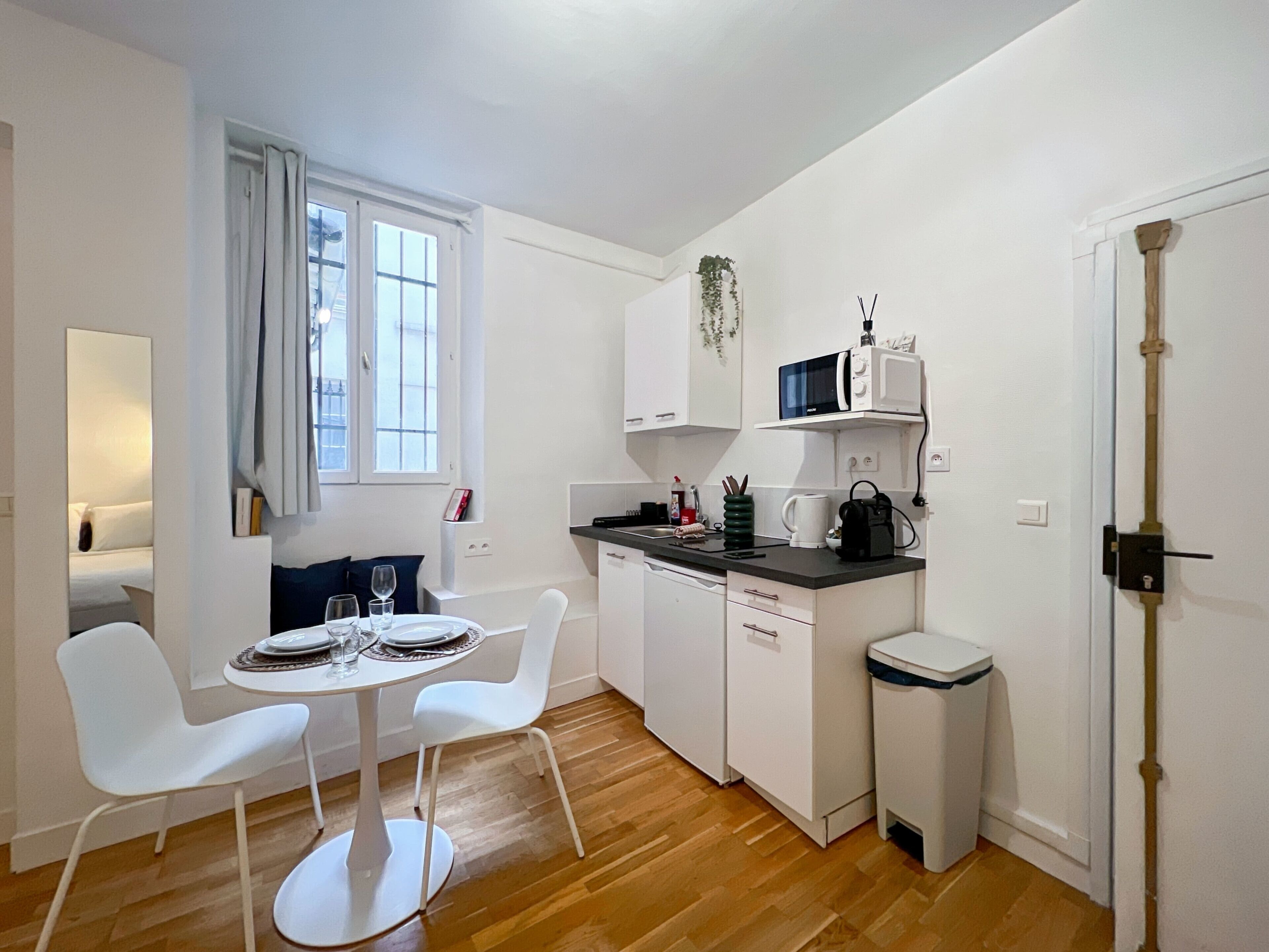 Fridge, microwave, coffee/tea maker