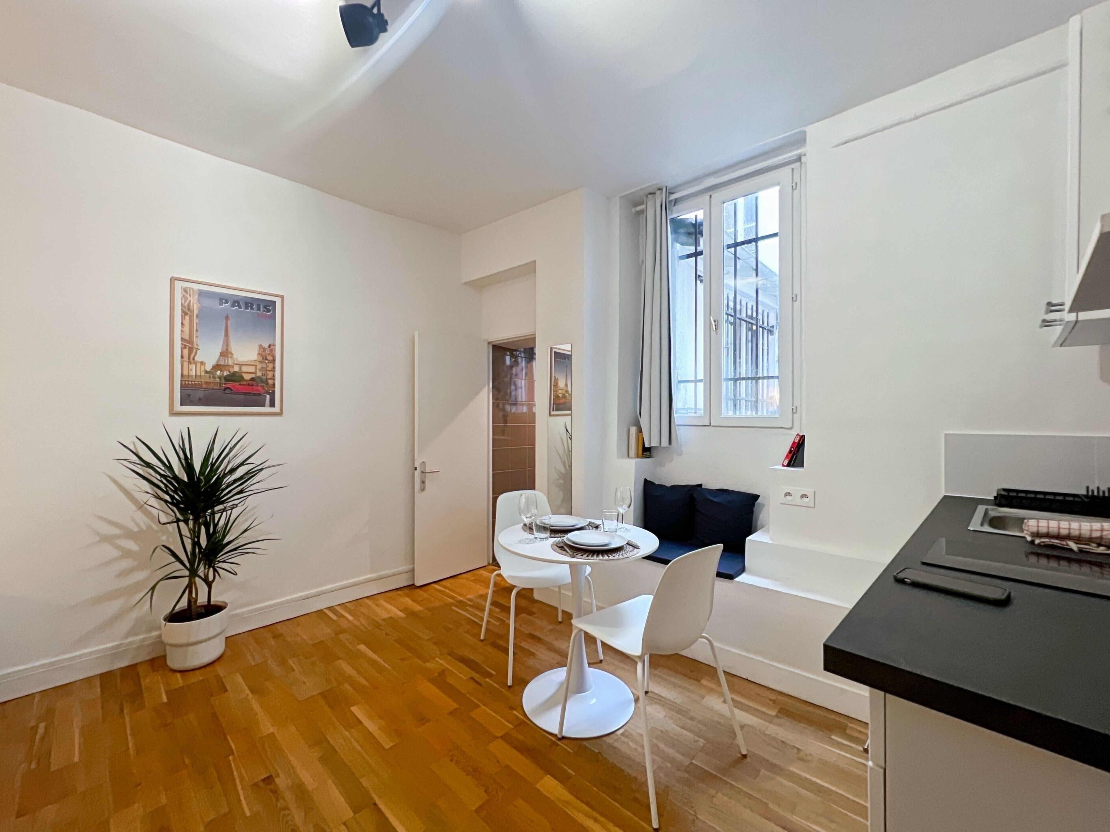 Fridge, microwave, coffee/tea maker