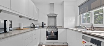 Kirkstyle Cottage - Luxury 4 bedroom home