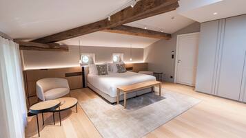 Deluxe-Suite | Hochwertige Bettwaren, Minibar, Zimmersafe, schallisolierte Zimmer