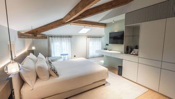Hochwertige Bettwaren, Minibar, Zimmersafe, schallisolierte Zimmer
