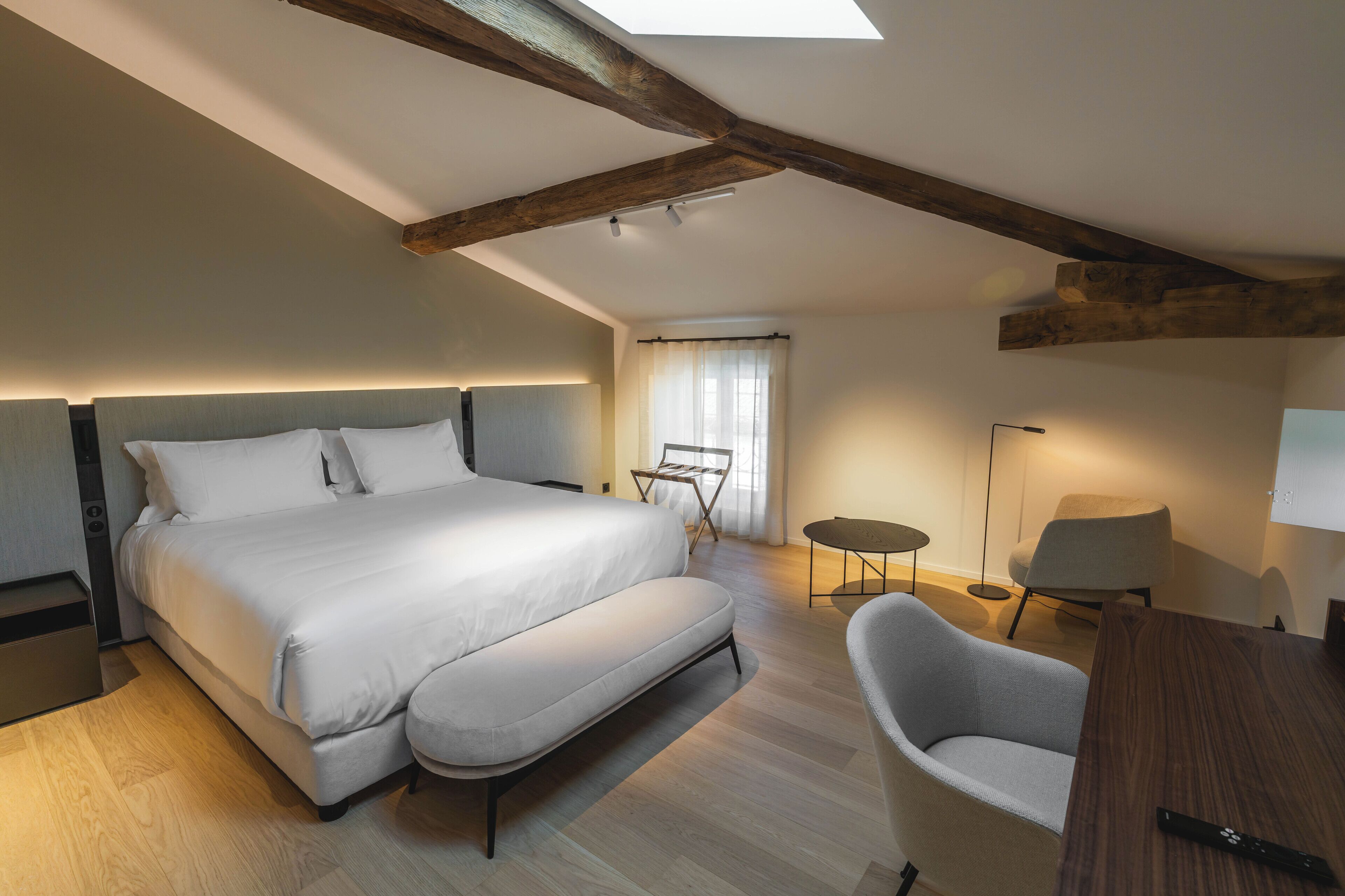 Familie suite | Luxe beddengoed, een minibar, een kluis op de kamer, gratis babybedden