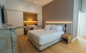 Ropa de cama de alta calidad y minibar