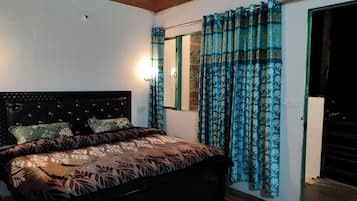 Comfort Double Room, Balcony, Mountain View
