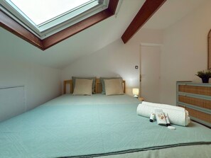 3 bedrooms, Internet, bed sheets