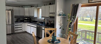 Tremendous 2-bedroom house in Sunset Bay