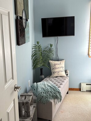 Interior - Tremendous 2-bedroom house in Sunset Bay (Sunset Bay)