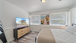 4 chambres, bureau, fer et planche à repasser, Wi-Fi gratuit