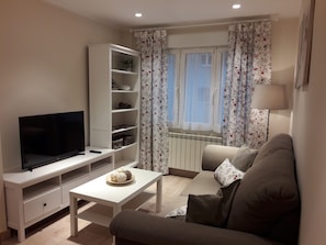 TV