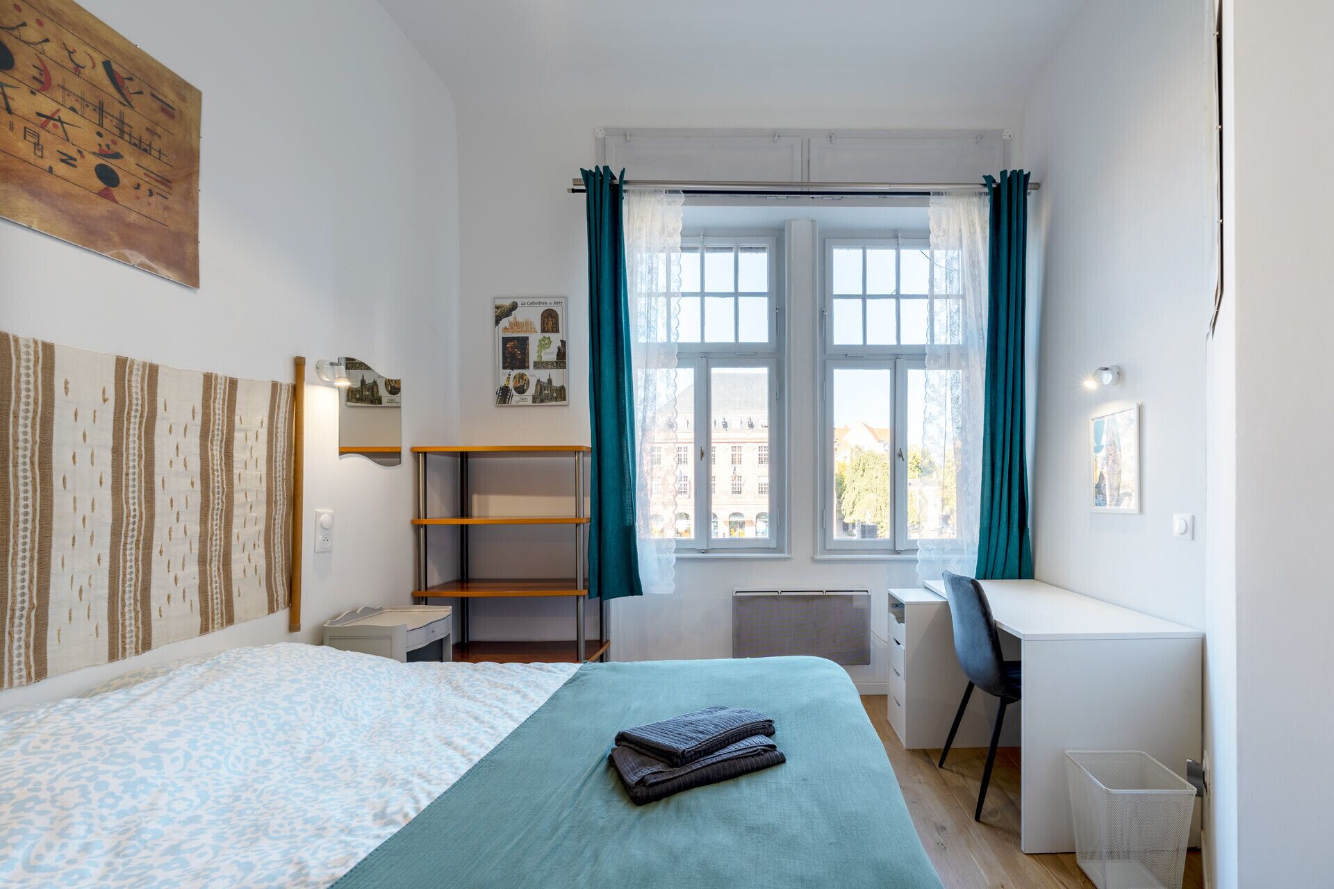 3 dormitoris, planxa i posts de planxar, un bressol de viatge i wifi 