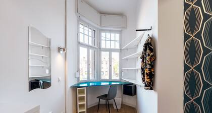 Mondon 3 arcades 3 rooms 2 showers