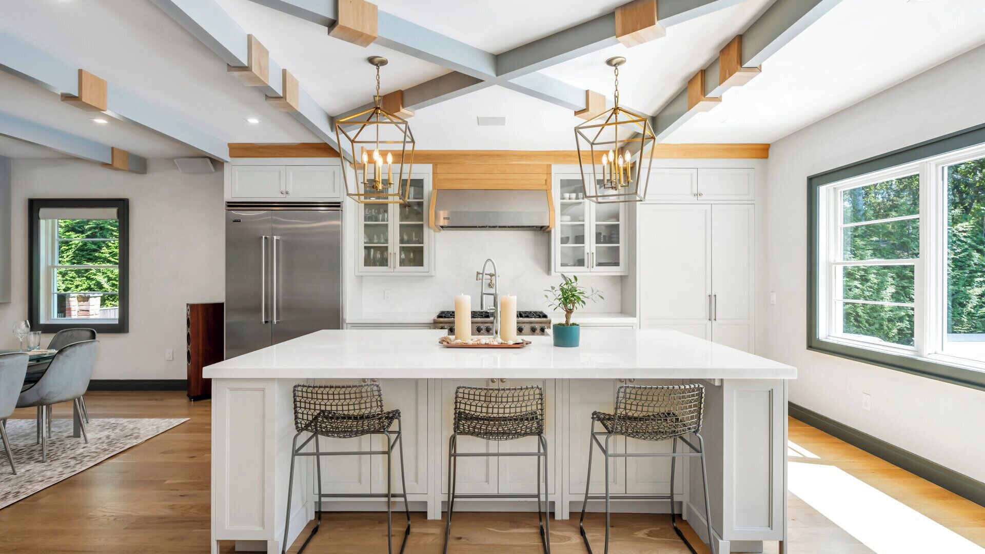 Microwave, oven, stovetop, coffee/tea maker