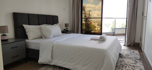 2 habitaciones, tabla de planchar con plancha y wifi 
